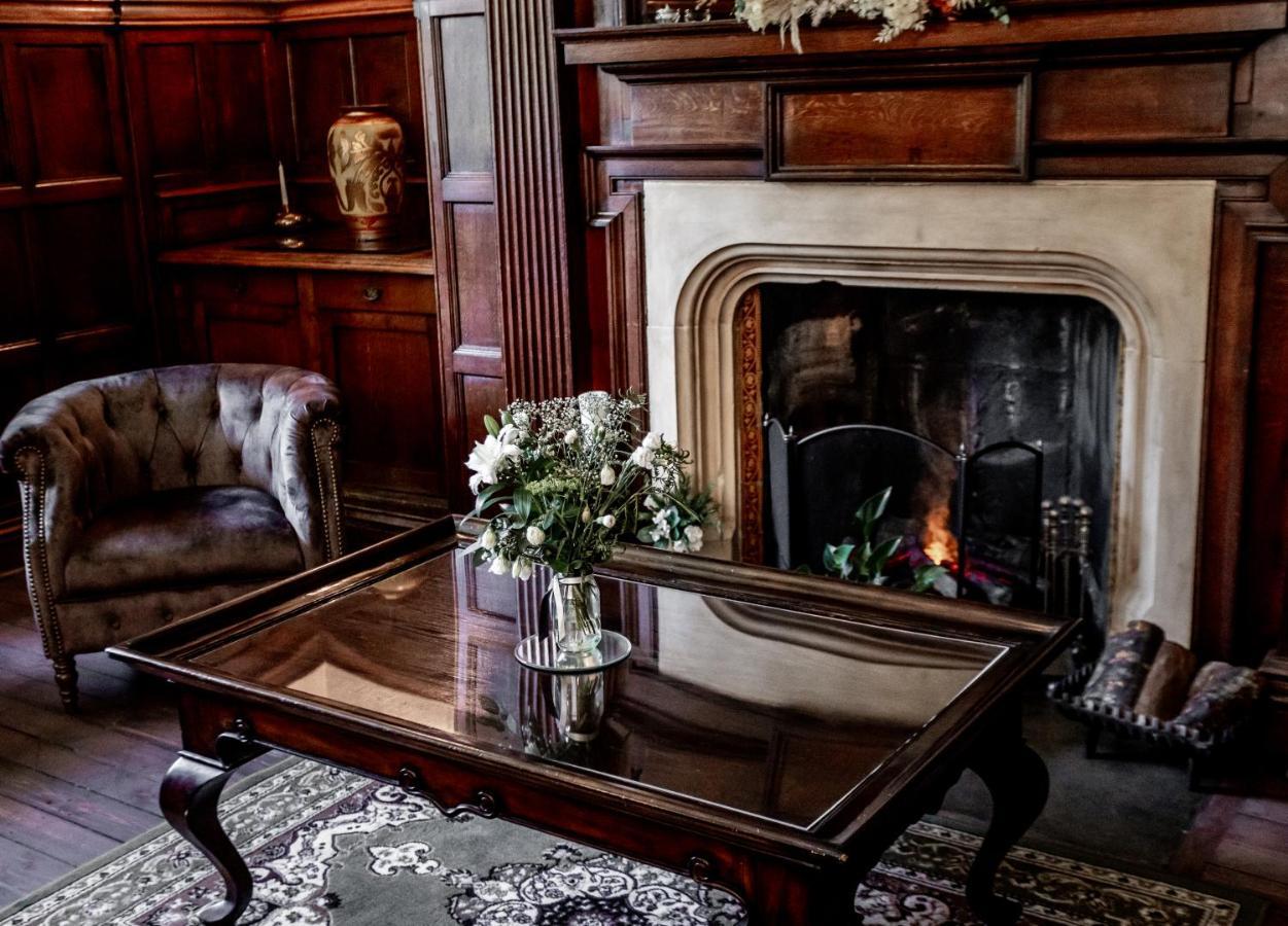 Woodborough Hall Luaran gambar